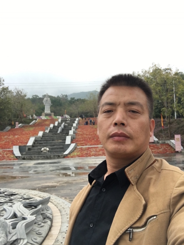 开心的松鼠的第一张照片--吉安交友中心